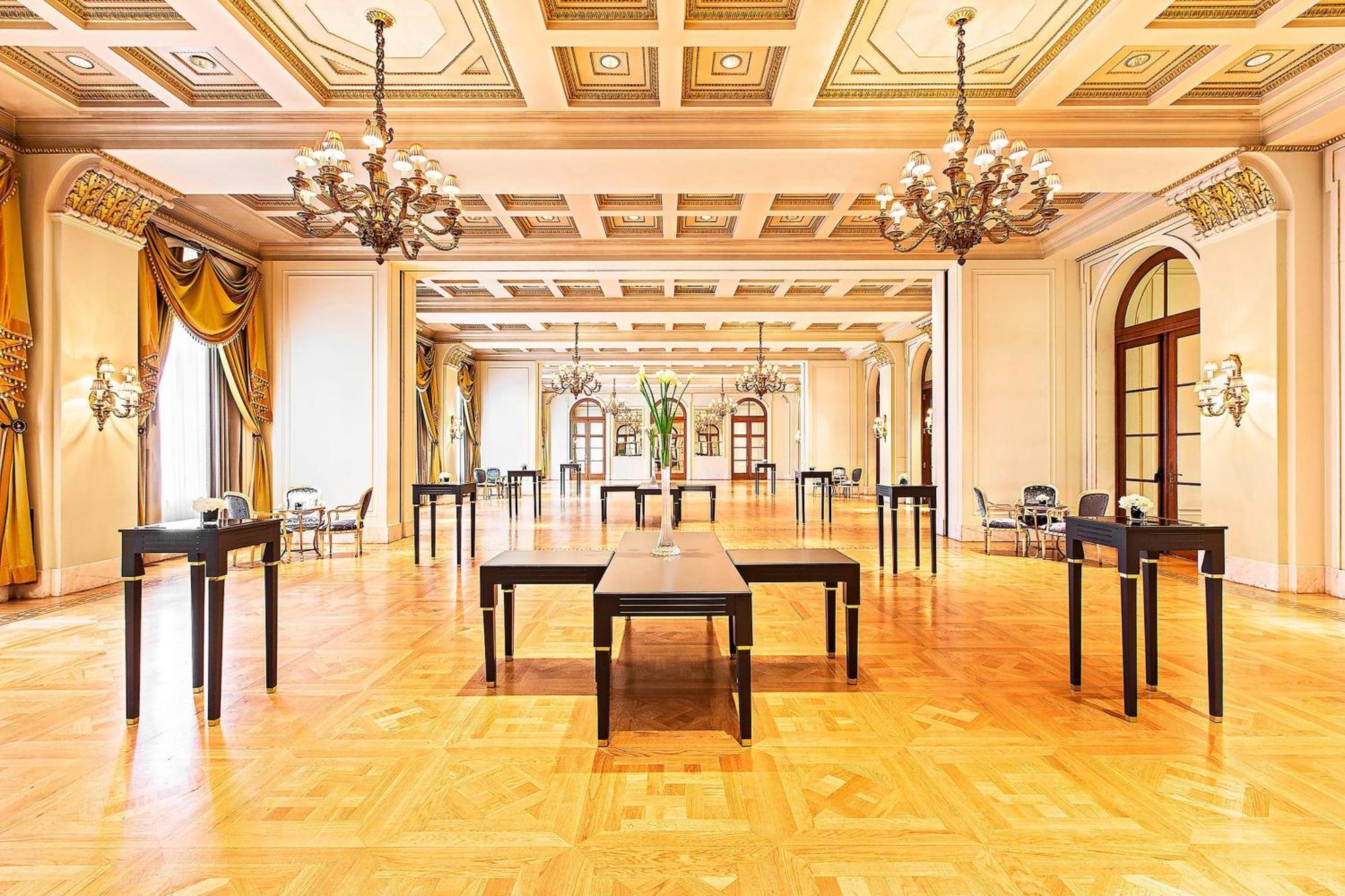 Hotel Grande Bretagne, A Luxury Collection Hotel, Атина Екстериор снимка