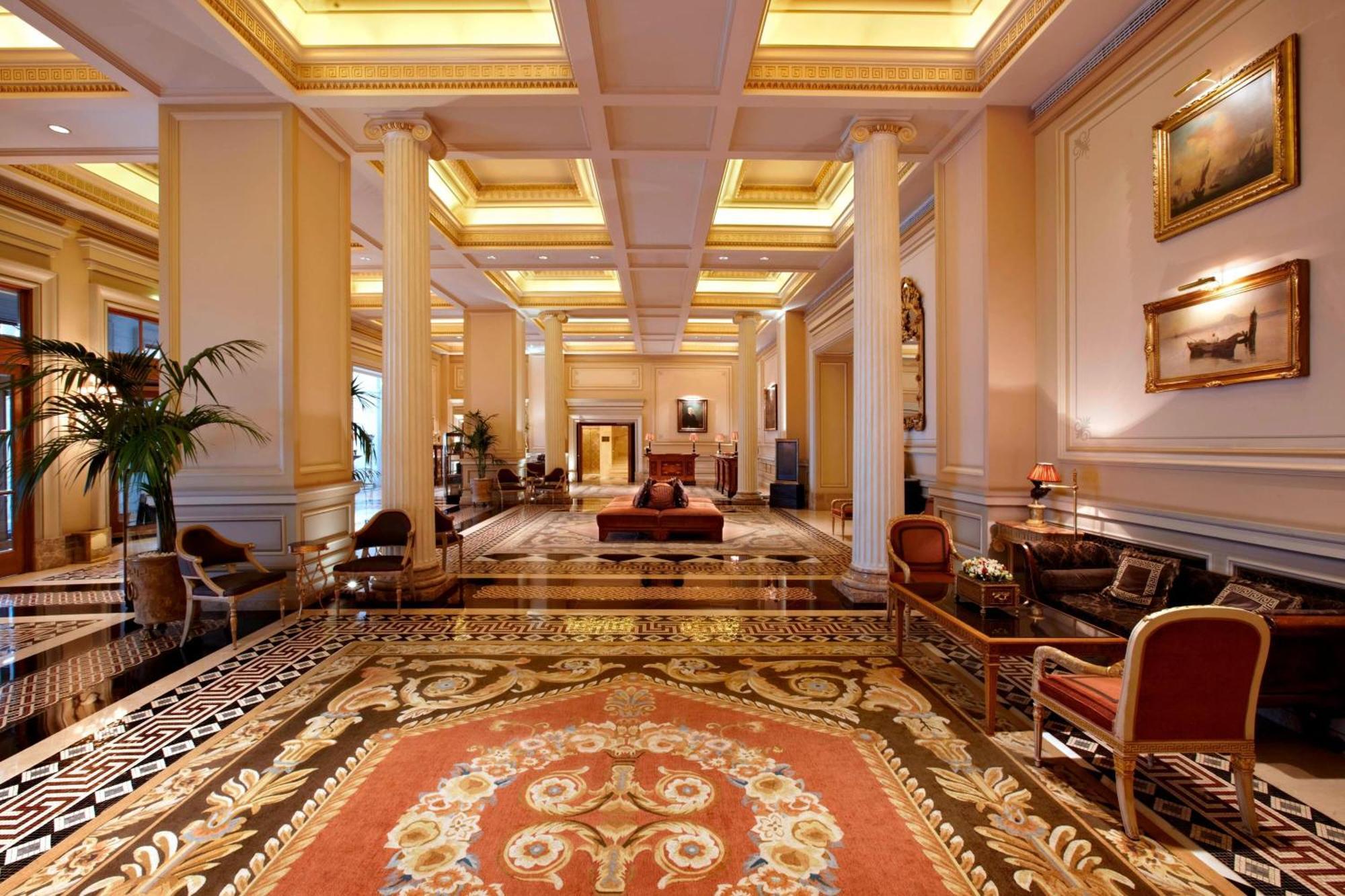 Hotel Grande Bretagne, A Luxury Collection Hotel, Атина Екстериор снимка